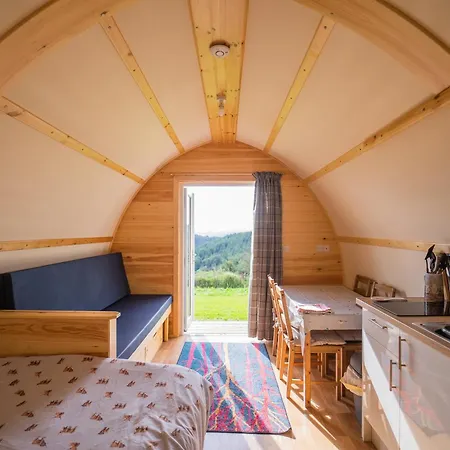 Rivendell Farm By Wigwam Holidays Carmarthen Exterior photo